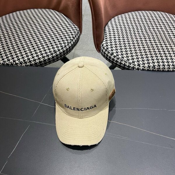 Кепка Balenciaga