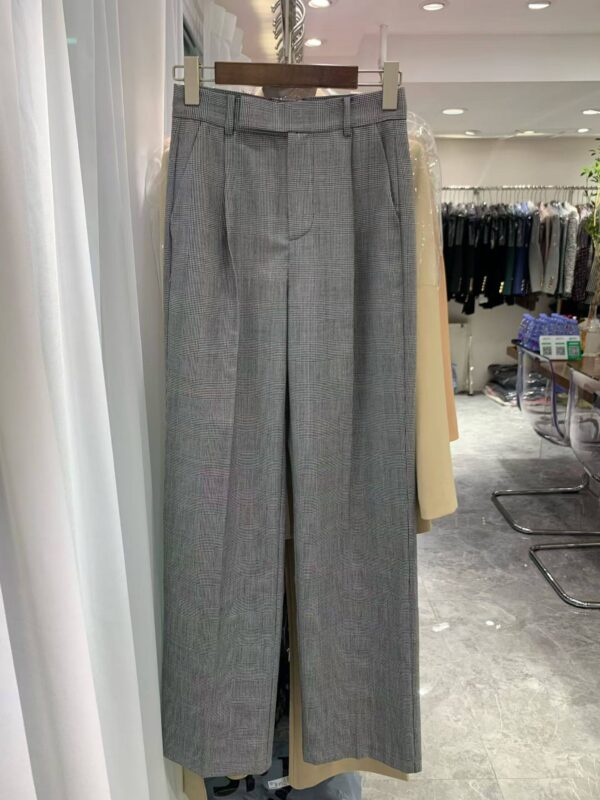 photo_2026-03-21_08-04-37 Костюм с брюками Balmain