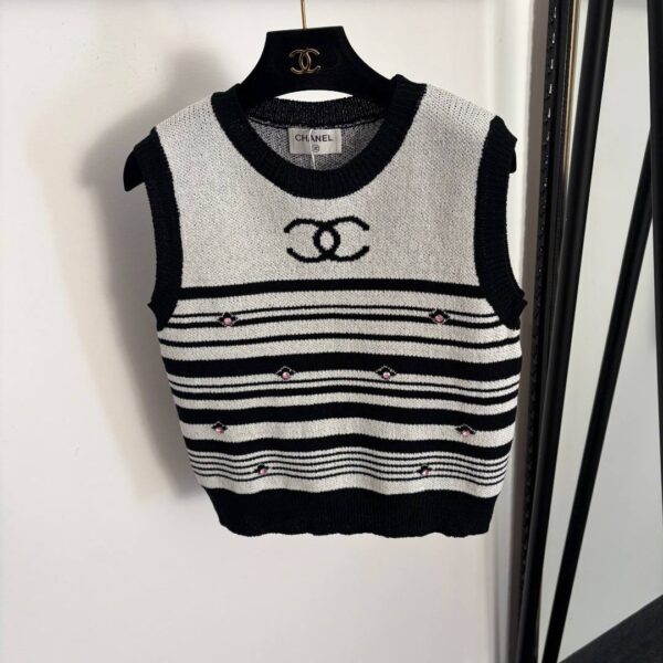 photo_2026-03-24_09-42-26 Жилет Chanel