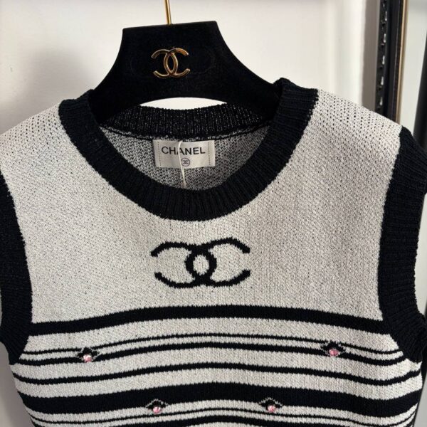 photo_2026-03-24_09-42-31 Жилет Chanel