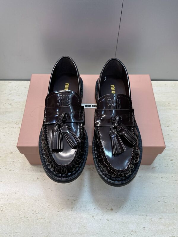 Лоферы Miu Miu