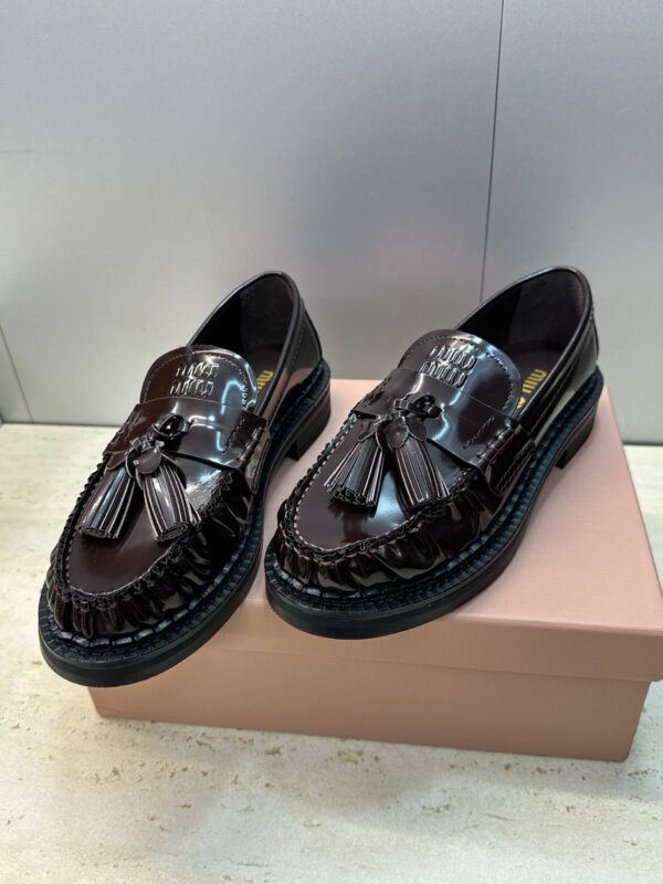 Лоферы Miu Miu