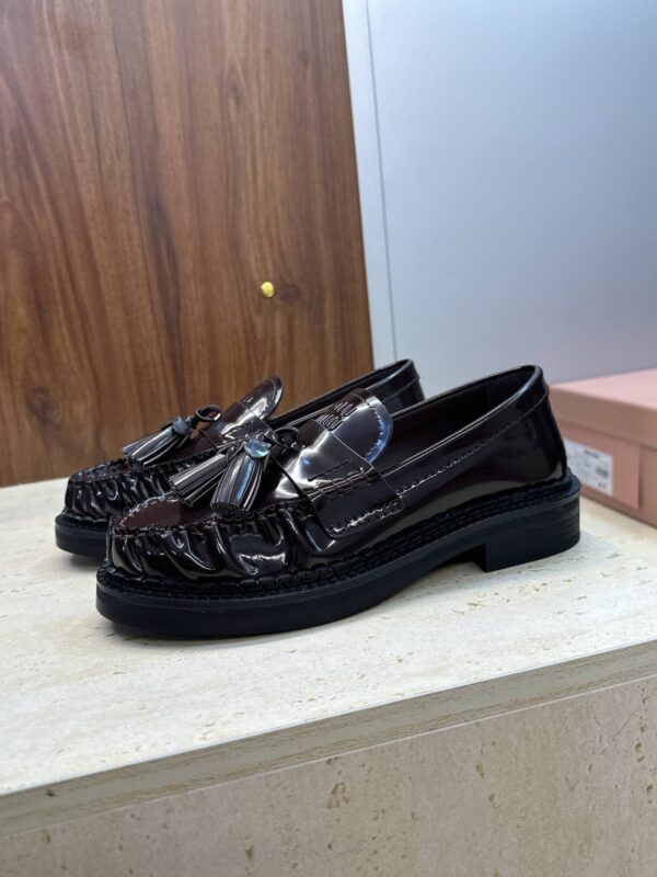 Лоферы Miu Miu