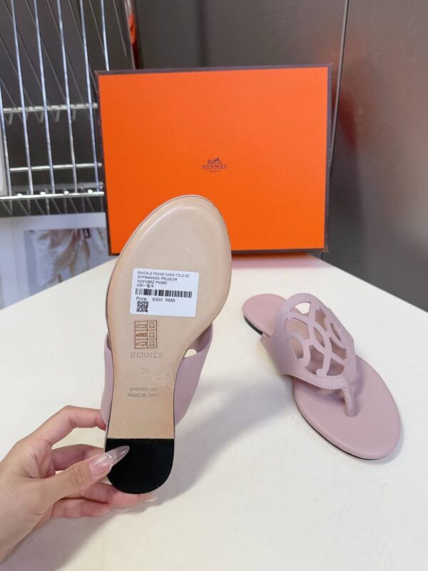 Шлепанцы Hermes