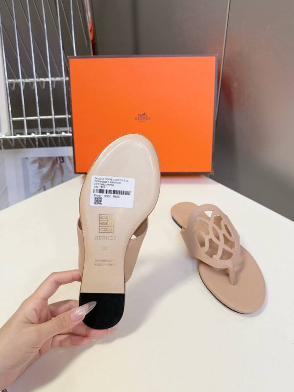 Шлепанцы Hermes