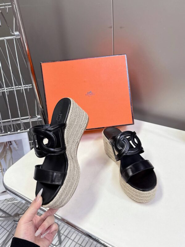 photo_2026-03-28_10-14-05 Сабо Hermes