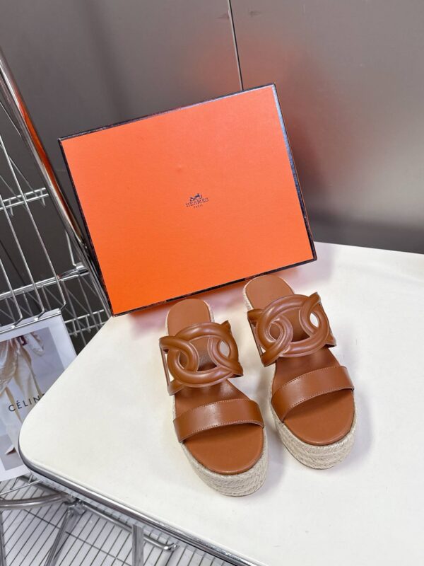 photo_2026-03-28_10-40-33 Сабо Hermes