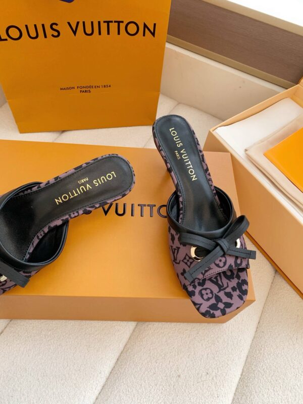 photo_2026-04-05_16-12-12 Мюли Louis Vuitton