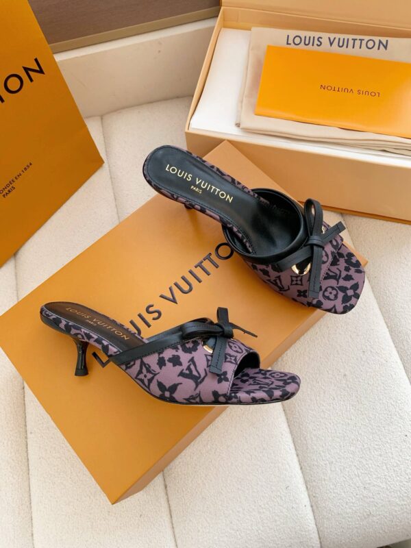 photo_2026-04-05_16-12-15 Мюли Louis Vuitton