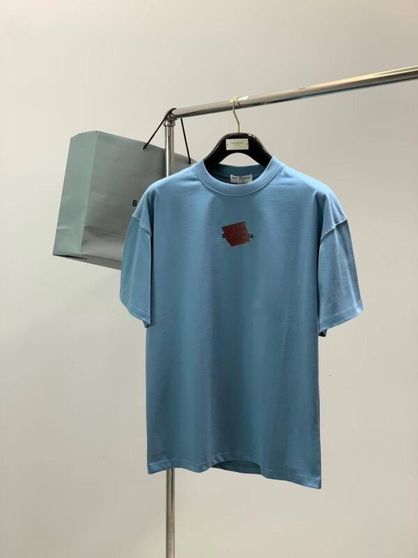 Футболка Balenciaga